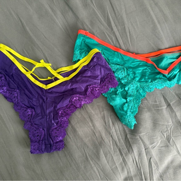 Victoria’s Secret Panties - Picture 2 of 4